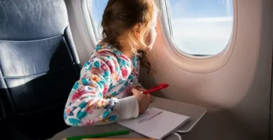 Edad minima para viajar en avion solo