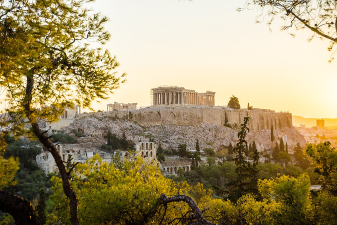 Viajar barato a Atenas en junio