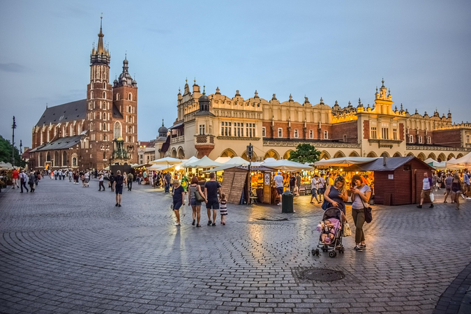 Viajar barato a CRACOVIA en septiembre